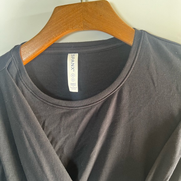 SPANX AirEssentials Faux Wrap Cropped Top Clean Girl Athleisure Luxe Sculpted - Picture 2 of 5